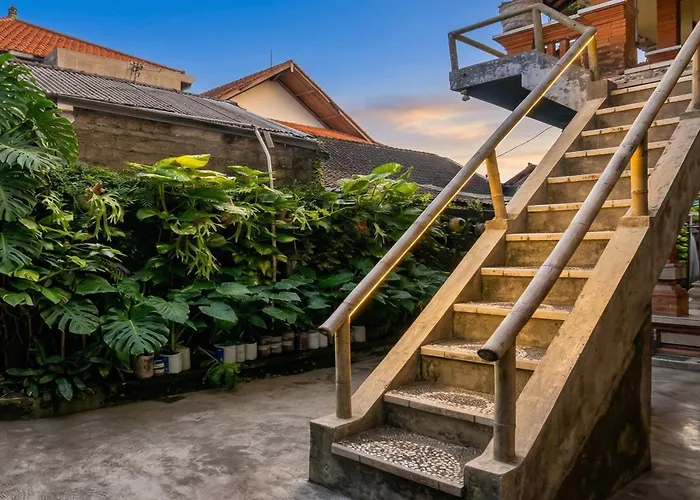 Rumah Rini By Rumah Weda 2*